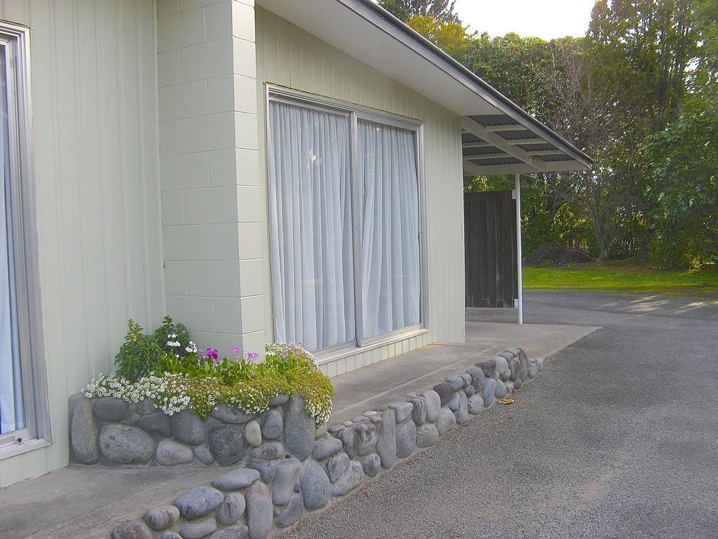 Tongariro River Motel ตูรางี ห้อง รูปภาพ