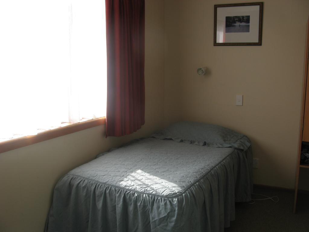 Tongariro River Motel ตูรางี ห้อง รูปภาพ