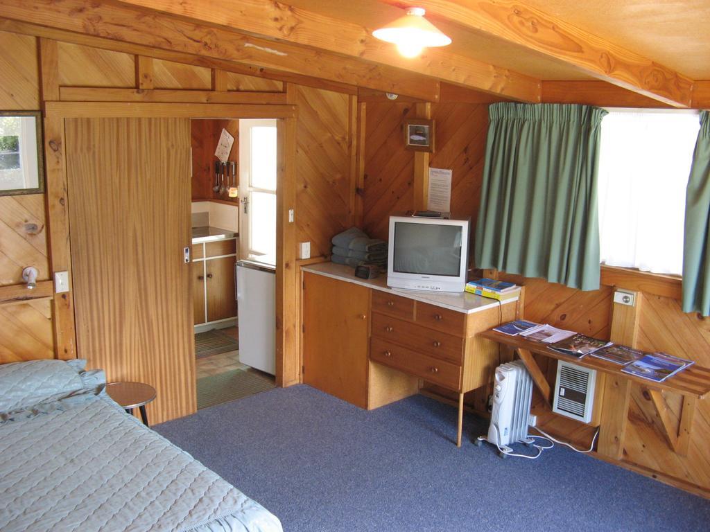 Tongariro River Motel ตูรางี ห้อง รูปภาพ
