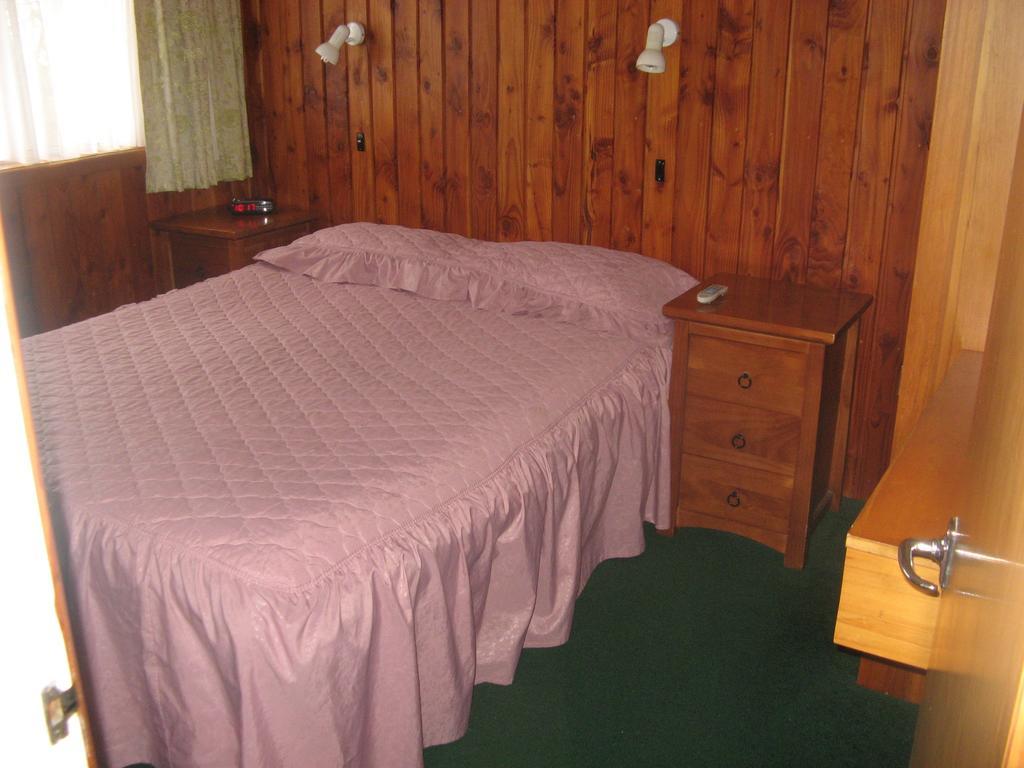 Tongariro River Motel ตูรางี ห้อง รูปภาพ